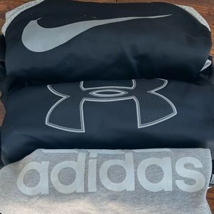Bundle of 3 kids sweatshirts hoodie 1 price NIKE, UNDER ARMOR, ADDIAS
